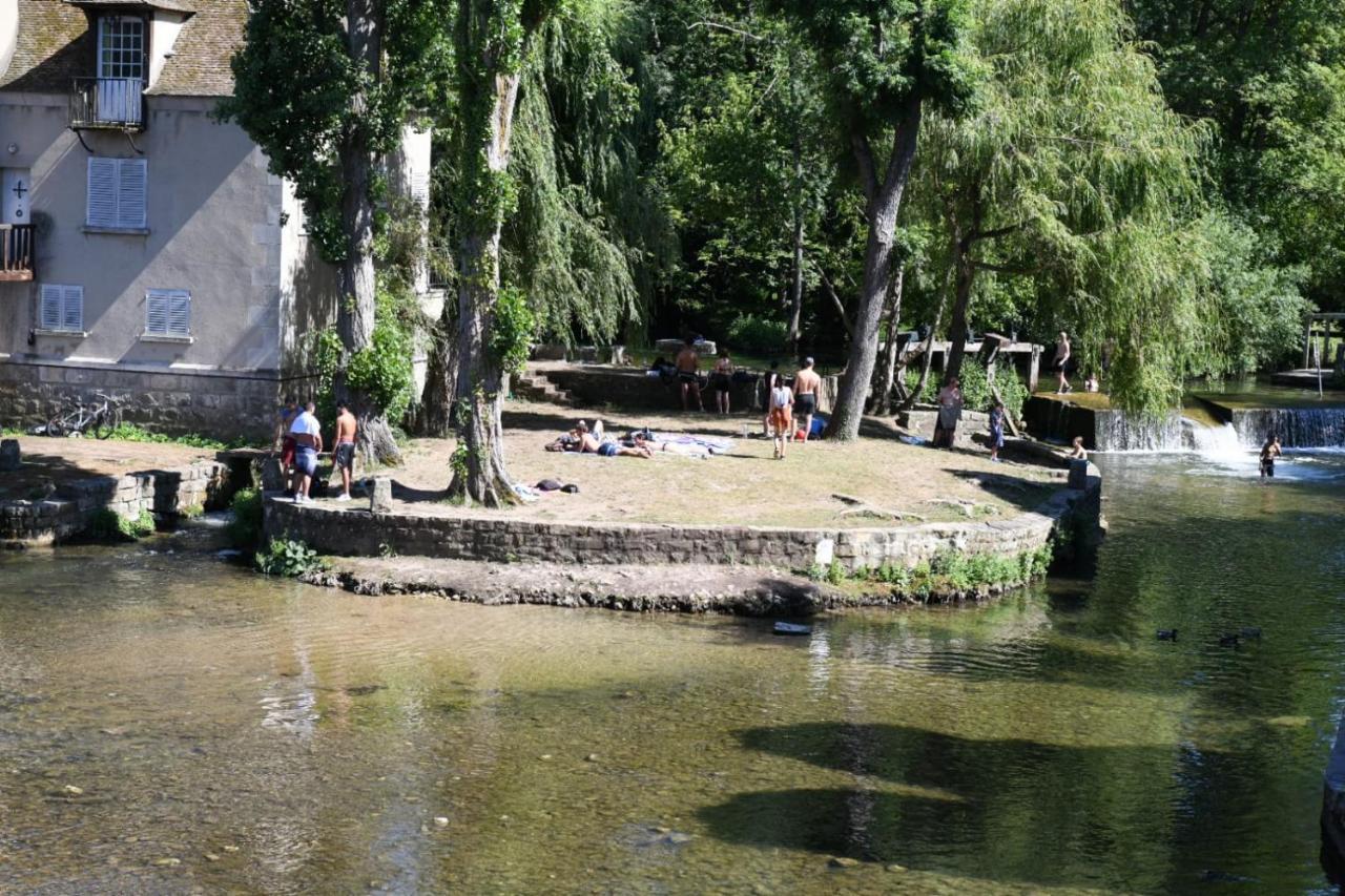 Chez Mia Daire Moret-sur-Loing Dış mekan fotoğraf